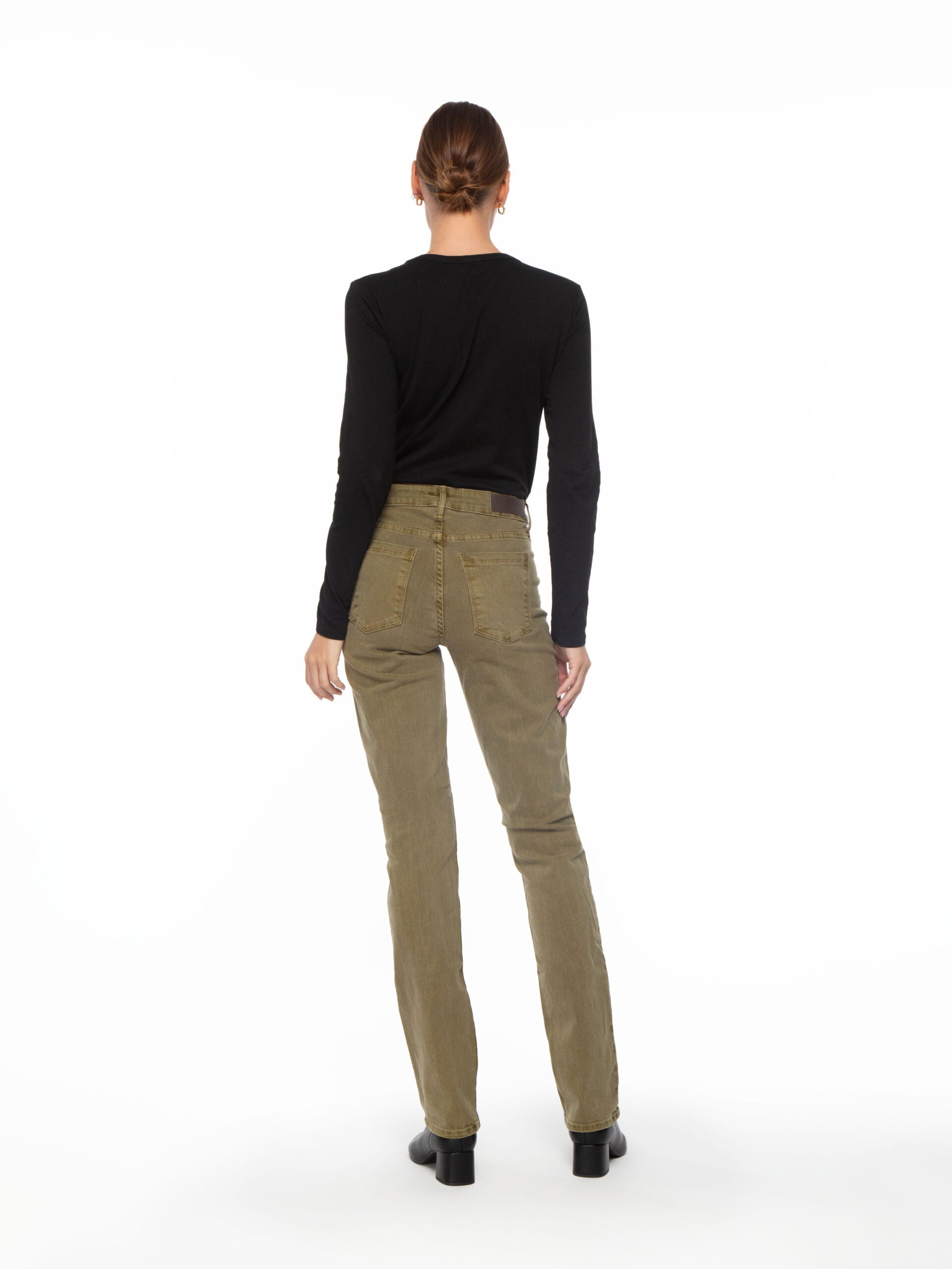 Bombshell Straight in Army