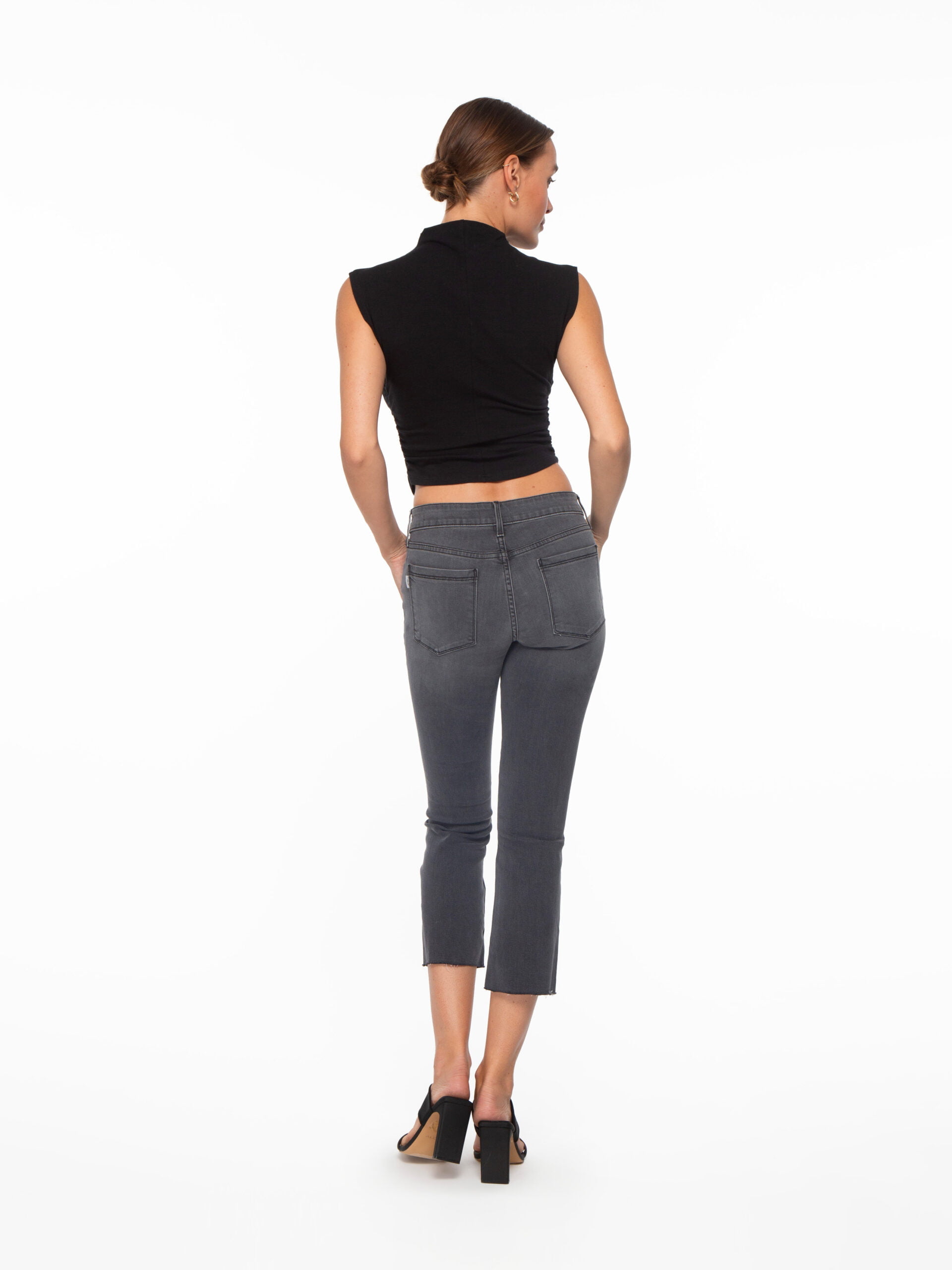 Byron Crop Straight w/Raw Hem in Carbon
