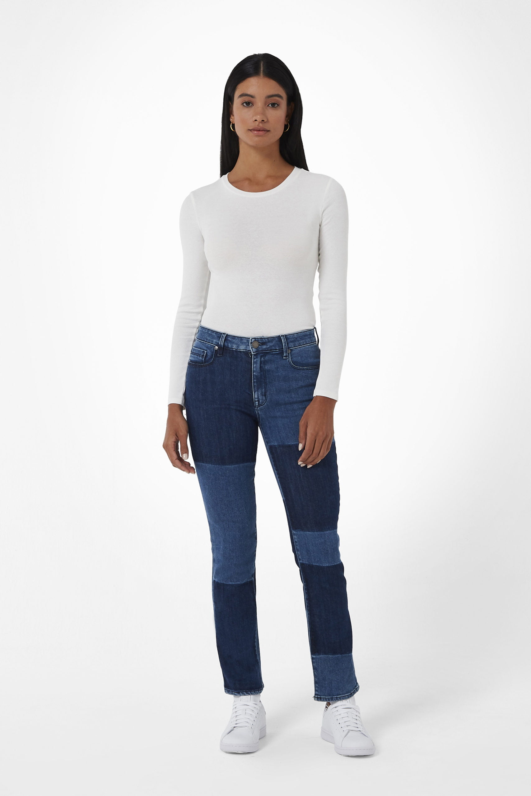 Bombshell Runaround in Stevie