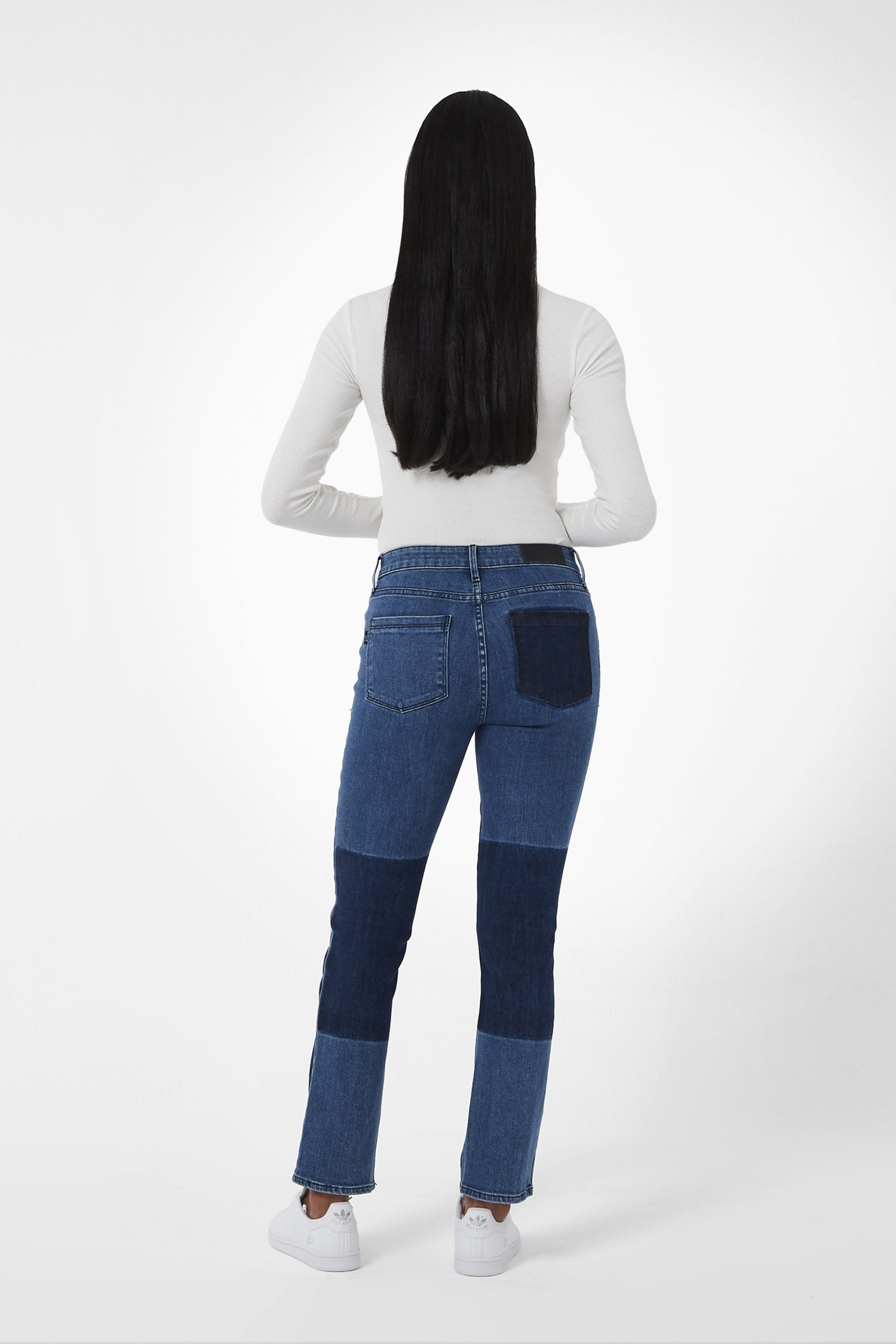 Bombshell Runaround in Stevie