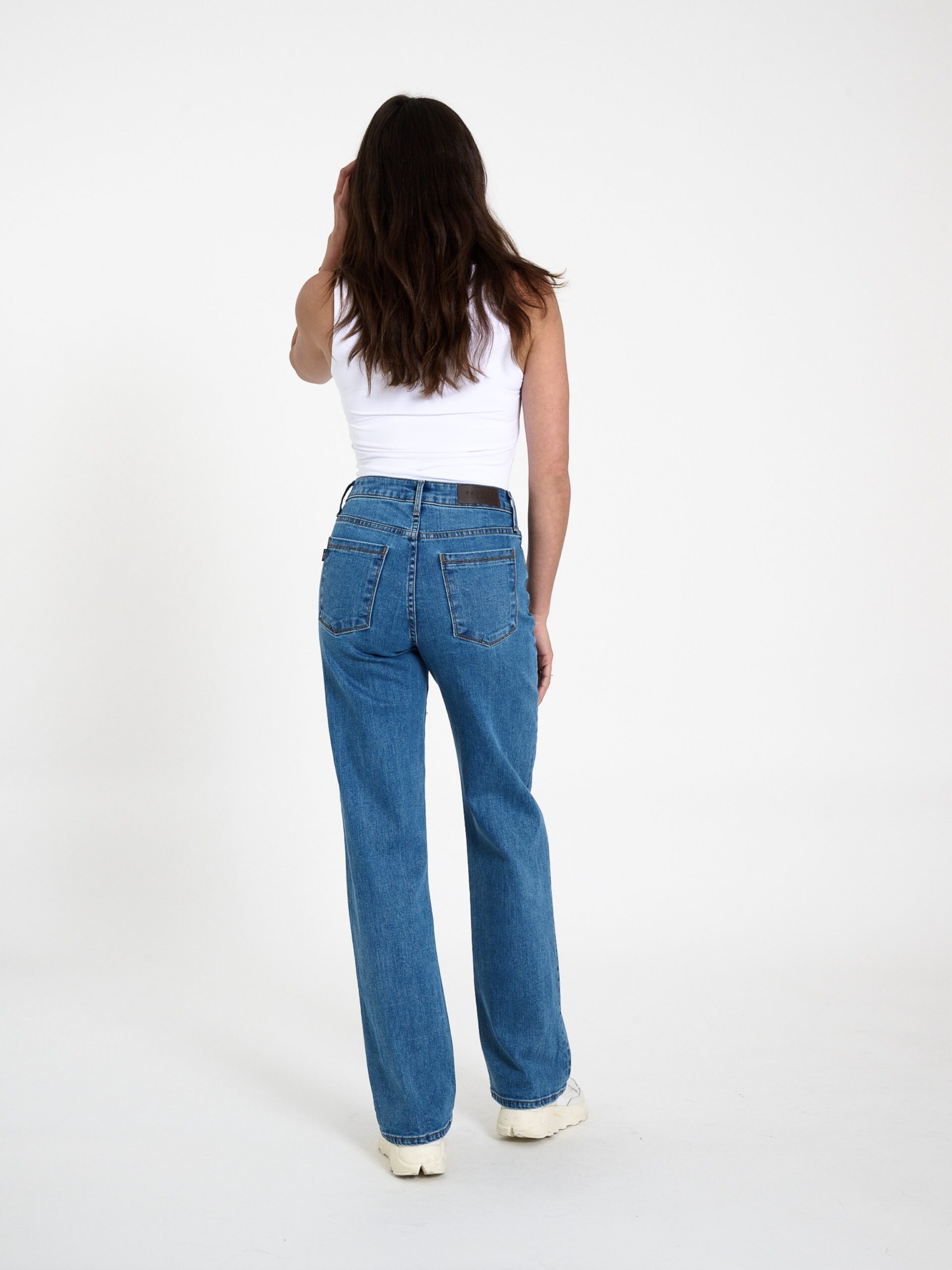 Bombshell Relaxed Straight Pant in Pacific