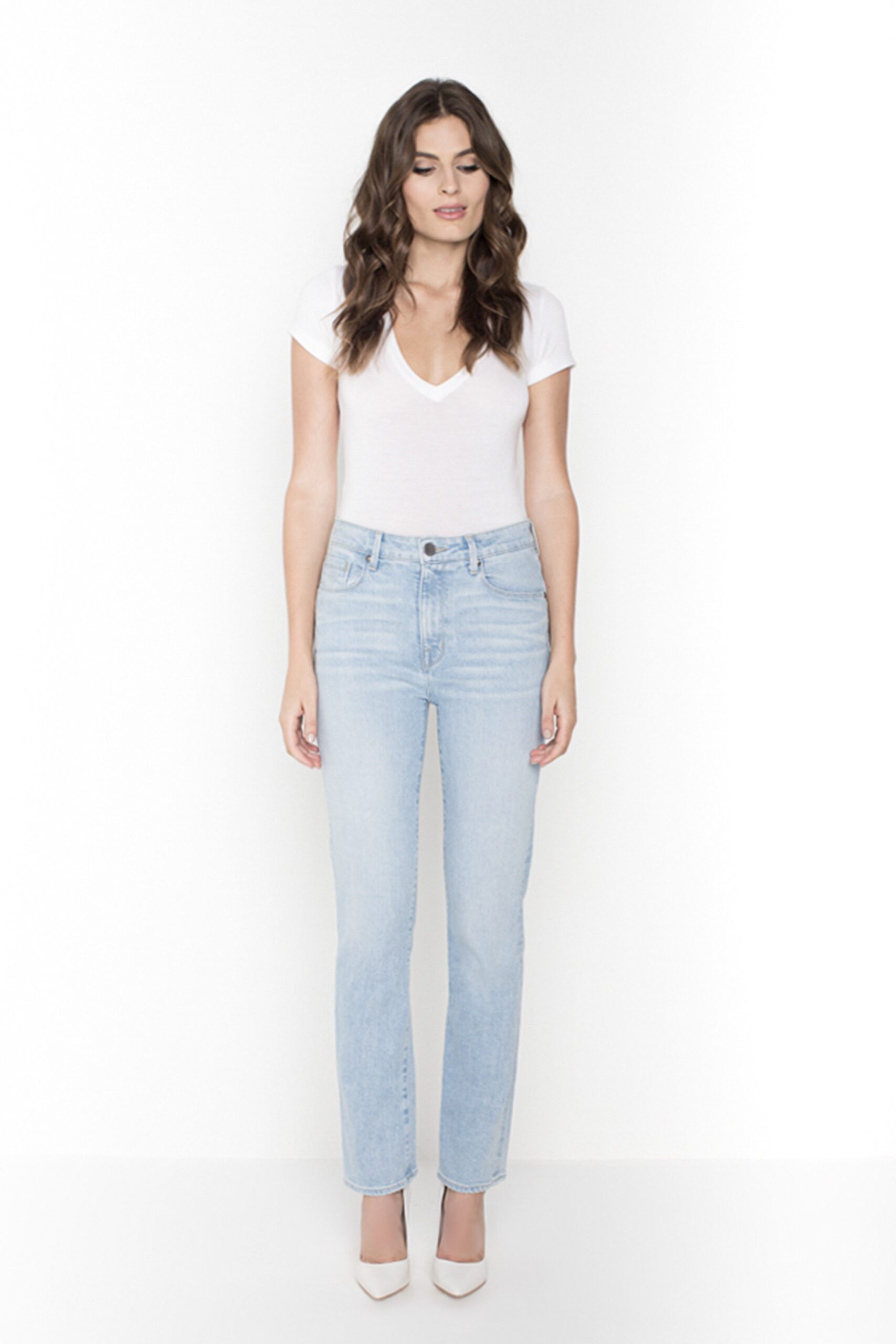 Bombshell Runaround in Riviera